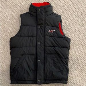 Hollister Puffer Vest